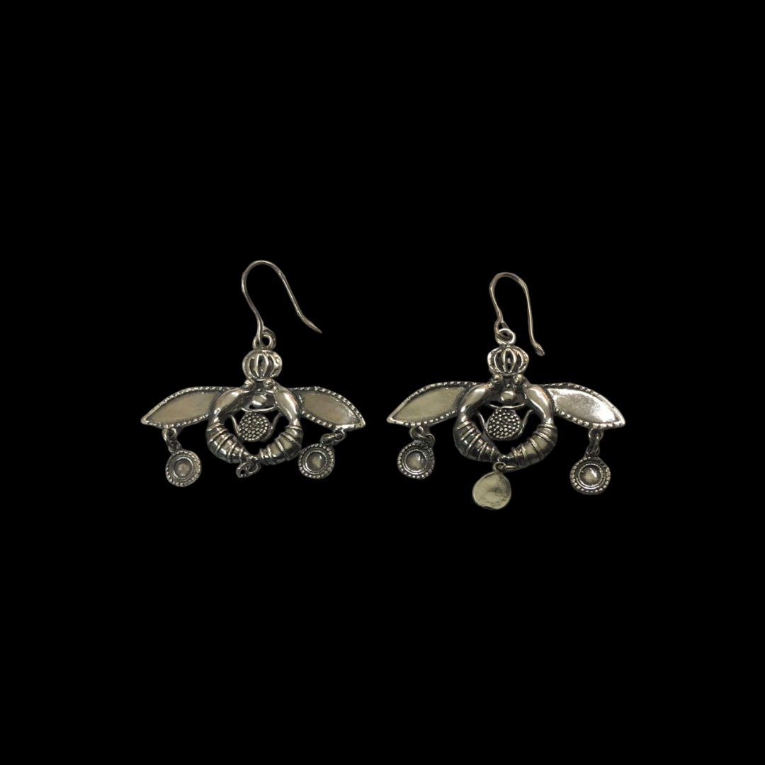 925 Sterling Silver Bee Earrings – Nature-Inspired Elegance